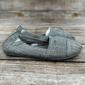 Mad Paw Slip On Flats Youth Size 2 Light Weight Summer Slip On Comfort Shoes